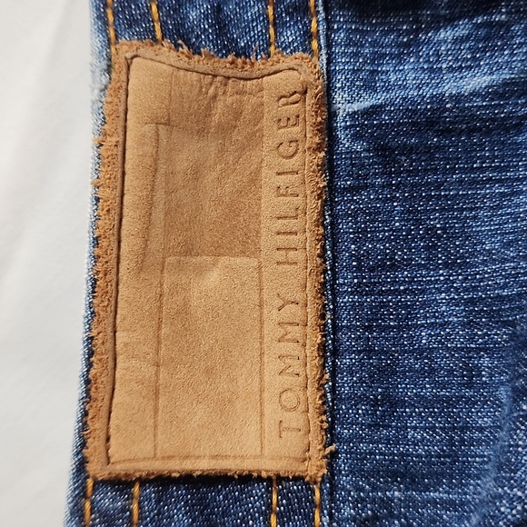 Size 18 Tommy Hilfiger stretch crop jeans.    B44 - Picture 8 of 13